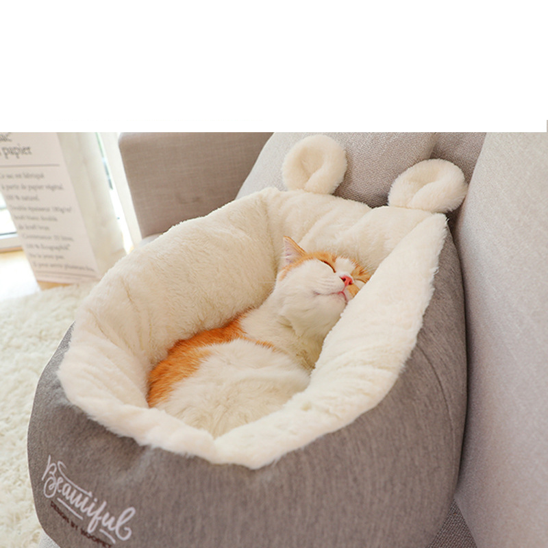 New Popular Selling Cute creative Rabbit Ear Cat Nest Winter Warm Pet Mat Soft Pet Sleeping Plush Pet Beds