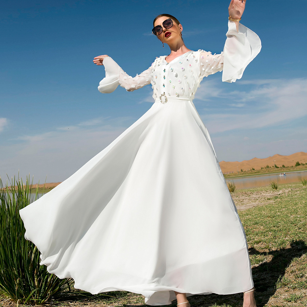 White embossed three-dimensional embroidery with colorful rhinestones silk white abaya abayas for women muslim dubai online abay