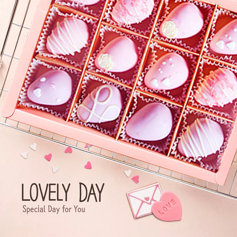 customized packaging 9/12 pcs strawberry chocolate boxes candy gift packaging chocolate covered strawberry boxes