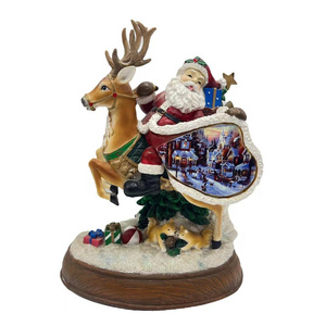 Customizable resin Santa Claus reindeer decoration sculpture