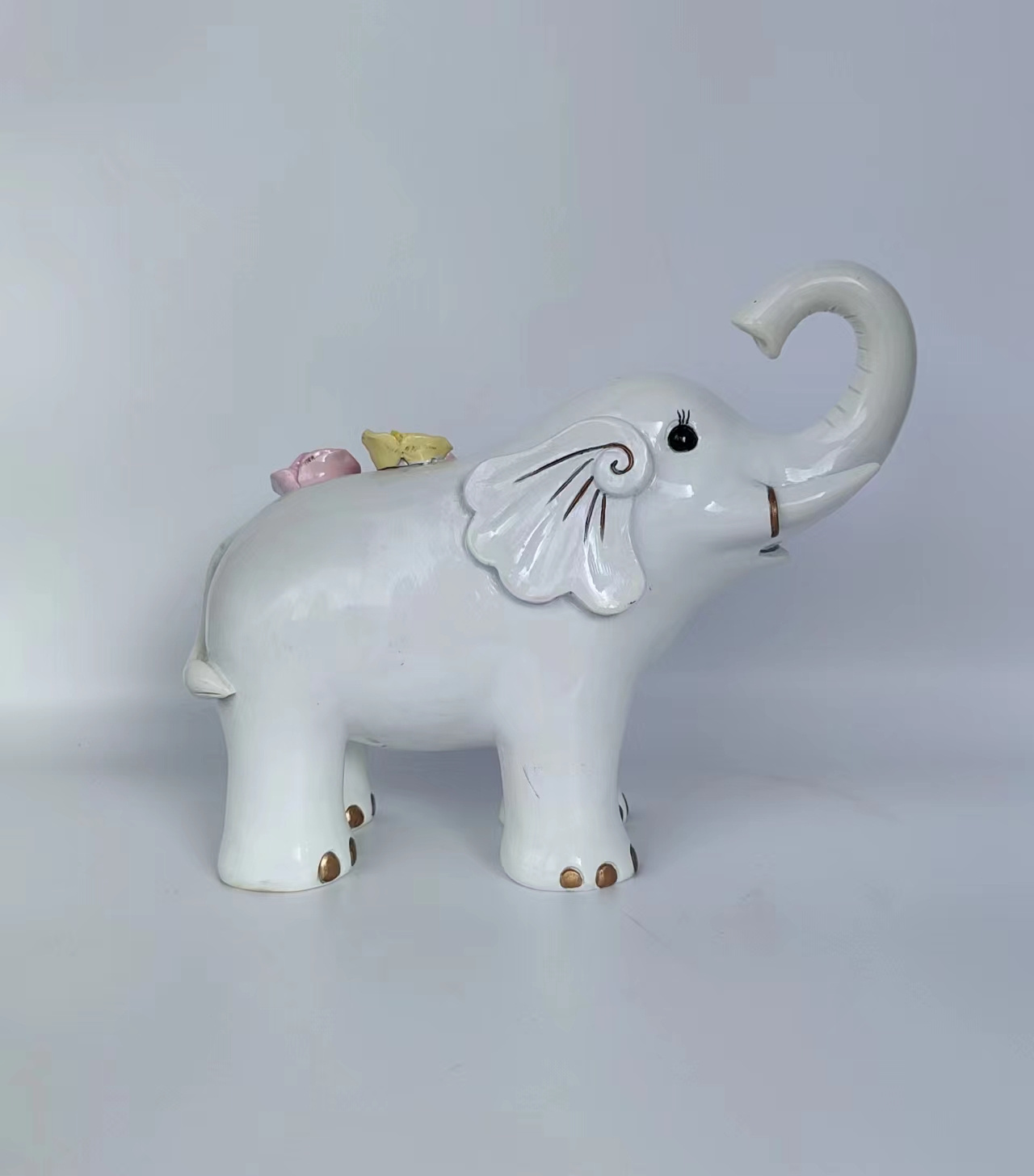 Modern White Mock Ceramic Resin Elephant Statue Flowers Outdoor Table Home Decoration Gifts