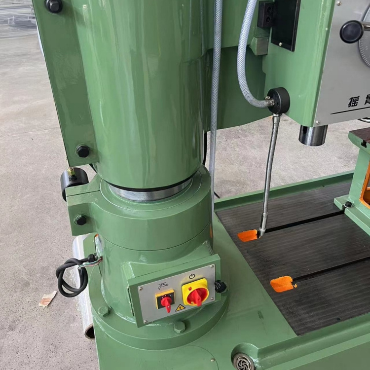 Factory direct sale rail drilling machine Z3032 machine Drilling radial drilling