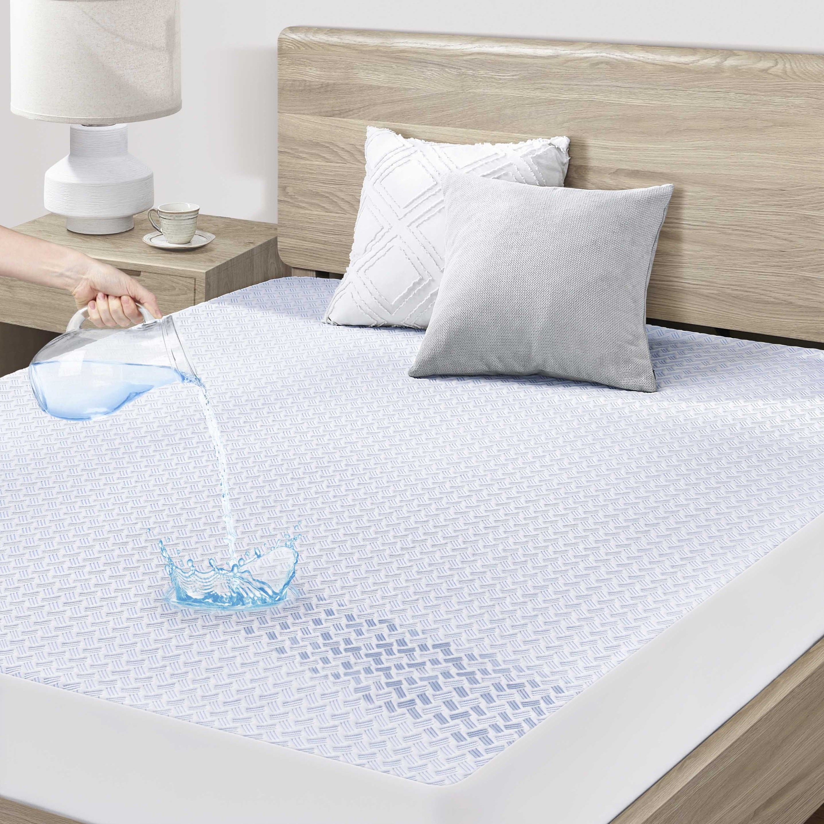 Premium Breathable Mattress Pad Cover Bamboo Rayon Waterproof Soft Mattress Protector