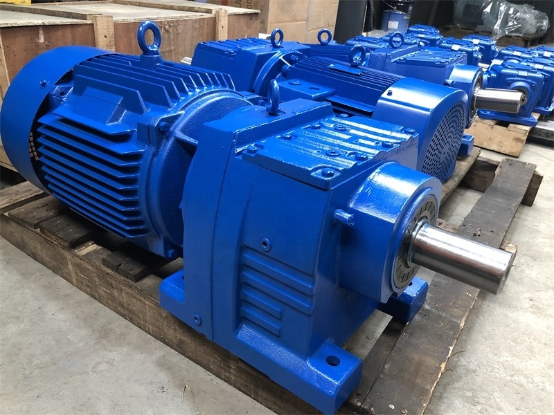 Casting Iron R Series Inline Helical Gearbox Helical Speed Reducer Reverse Gear Box