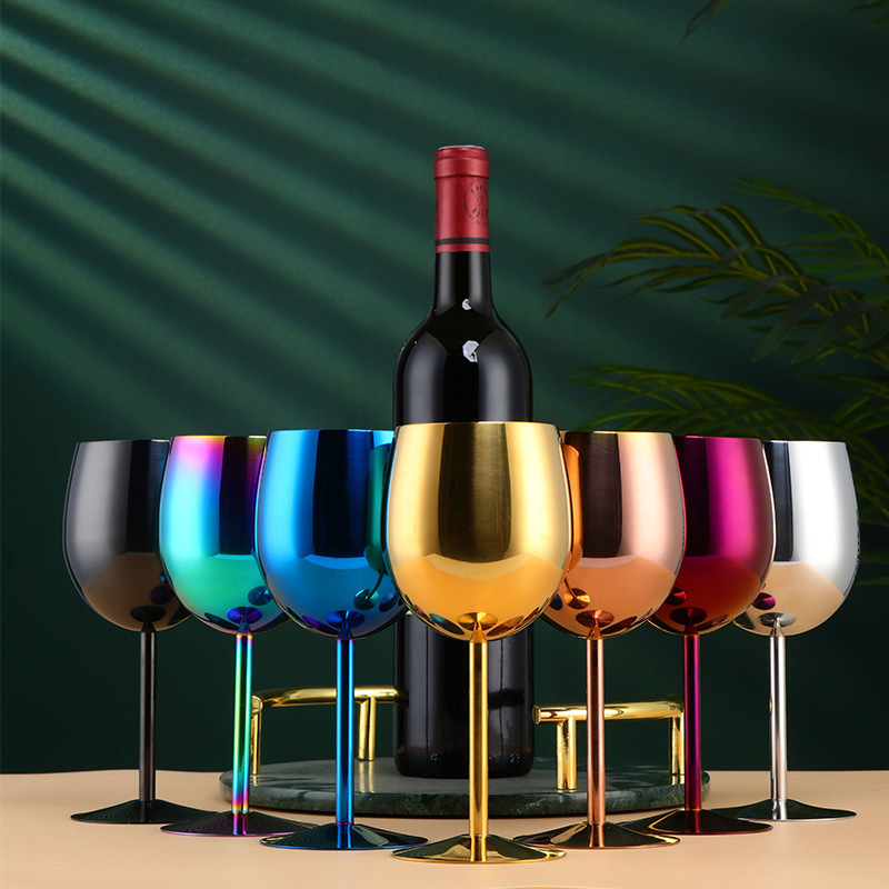 Stainless Steel Wine Glasses 18oz Unbreakable Metal Wine Glass Unique Wine Goblets for Outdoor Camping and Pool