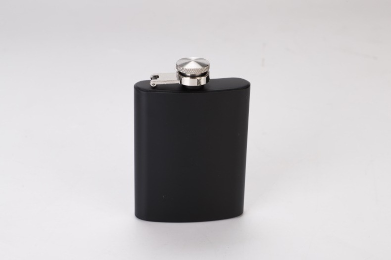 High Quality whiskey hip flask  matte black stainless steel whisky wine hip flask set with solid gift box portable hip flask