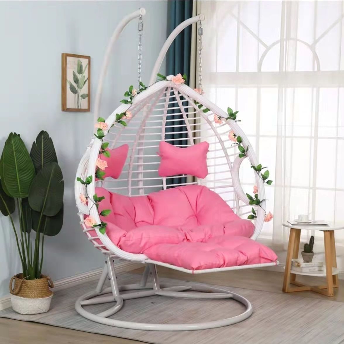 Double Seat round Pod Wicker Basket Egg Swing Chairs with Stand Garden Rattan Hanging Patio Swings for Resorts