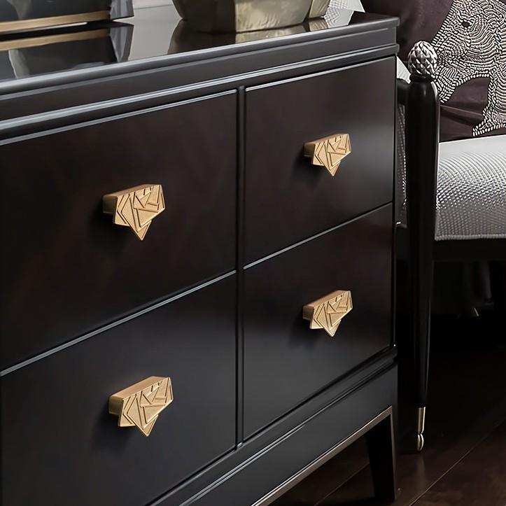 Modern Heavy-Duty Drawer Dresser with Pull Handles Stick-On Knobs for Nursery School Hotel Home Office Office Building Use