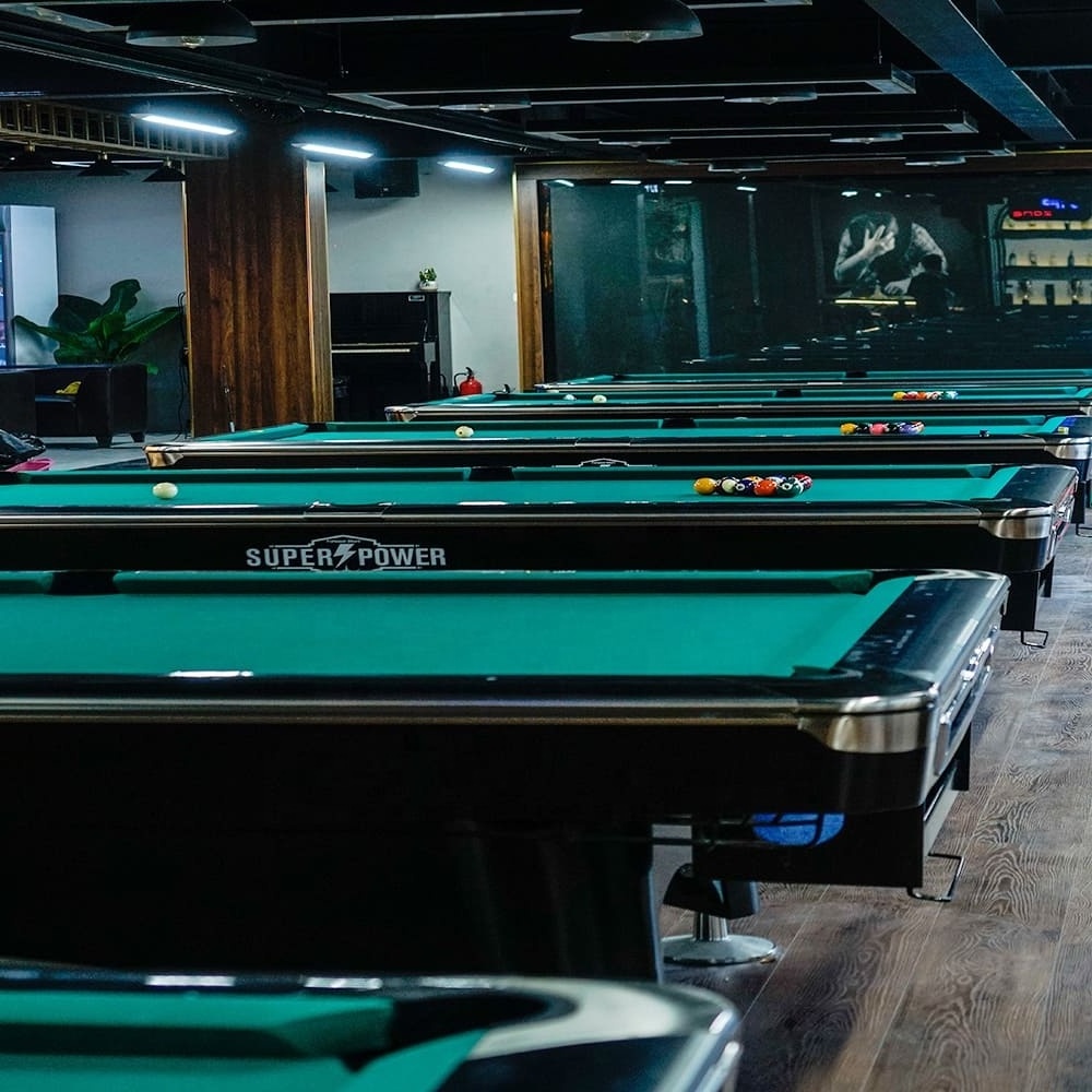 Billiard Clubs Prefer Standard Pool Table 9 Feet for Wholesale