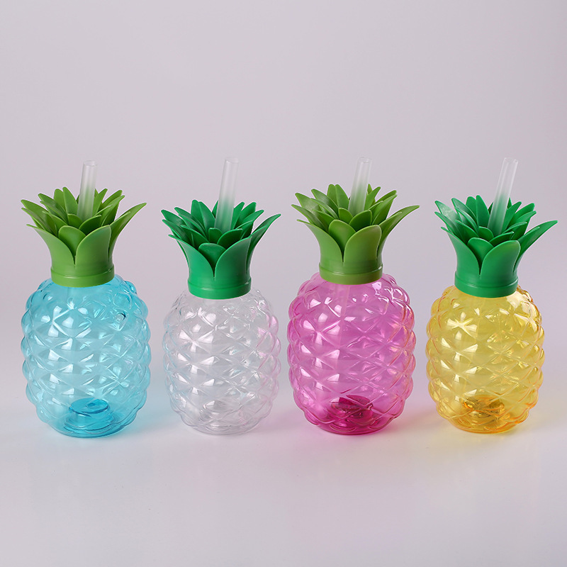 Light Up Tumblers Yard Plastic Cold Drink Pineapple Party Cups with Straw