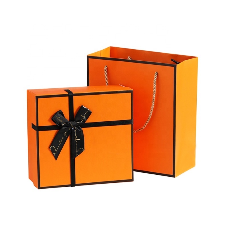 Wholesale of high-quality gift box factories eco Brand product packaging box paper bag Paper Boxes for gifts