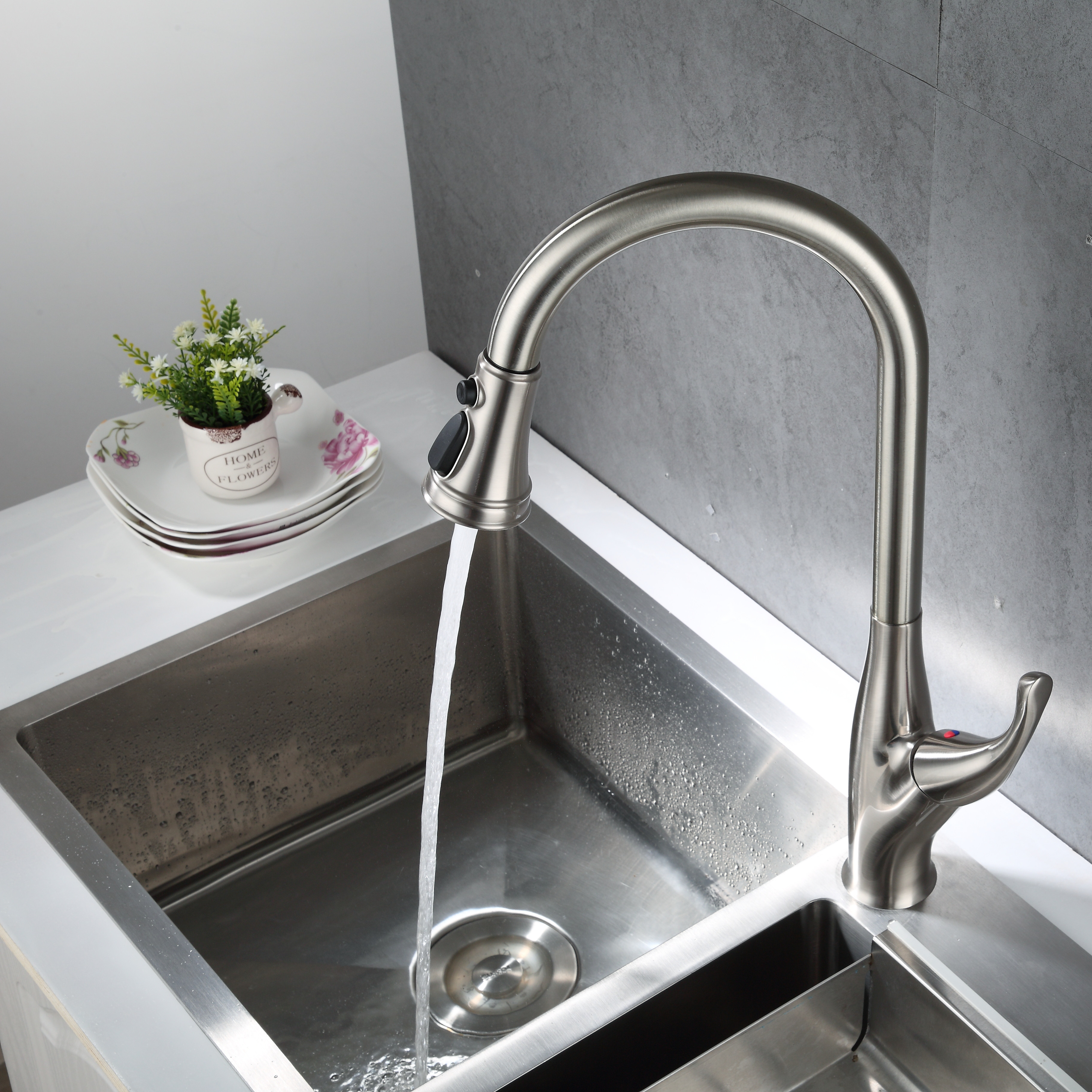 TMOK High Quality Pull Out Down Sink Mixer Faucet Water Tap for Kitchen Bathroom