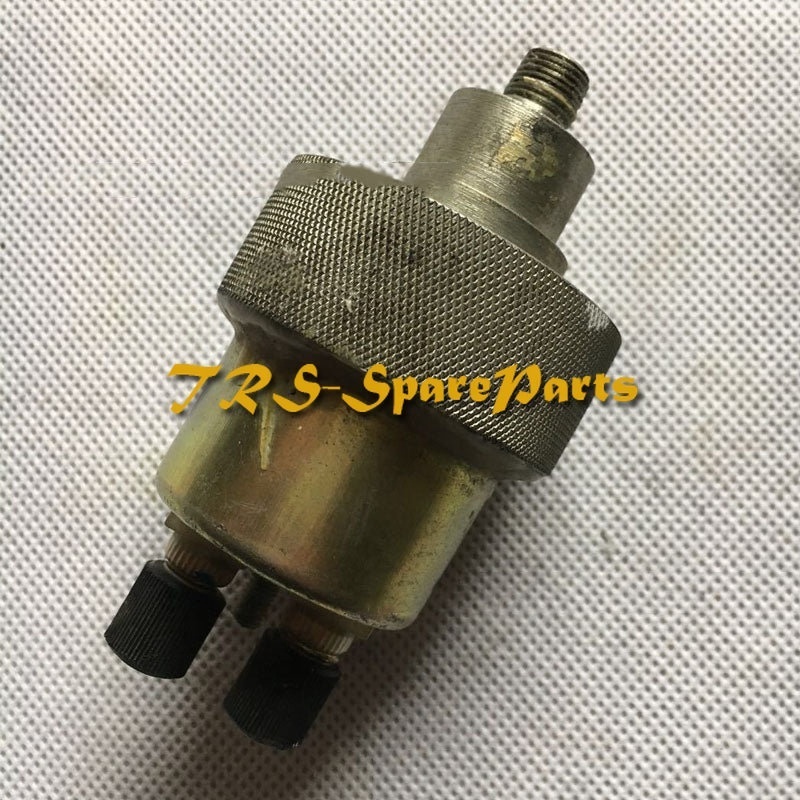 Heavy Truck Electrical Parts 4BT Diesel Engine Oil Pressure Sensor 3971995