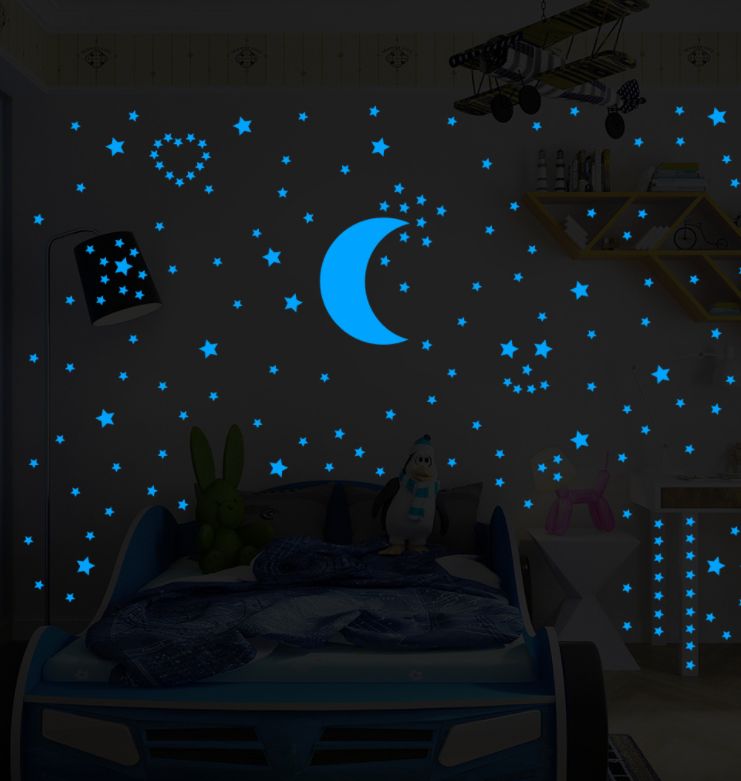 New custom design quality glow adhesive star and moon in the dark decoration wall stickers