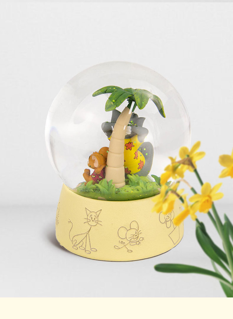 Resin Craft Souvenirs Ornament Gift Cartoon Gold Base Snow Ball/Custom Snow Globes/Snow Globe