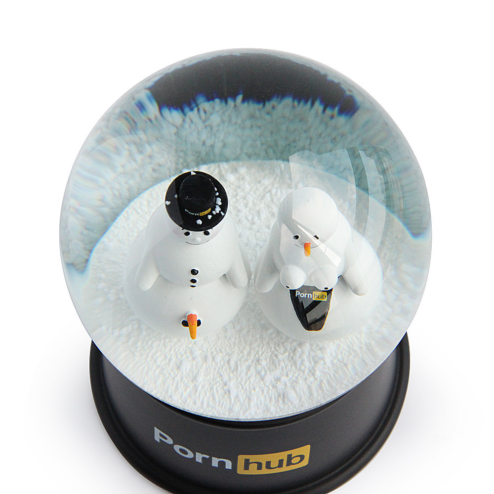 100mm Snowman Resin Craft Glass Snowball Souvenirs Luxury Ornament Snow Ball Custom Snow Globes Gift Christmas Snow Globe