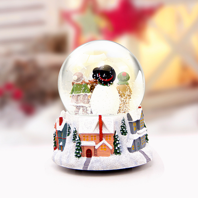 Snowman Gift Souvenirs Luxury Ornament Snow Ball Custom Snow Globes/Resin Snow Globe