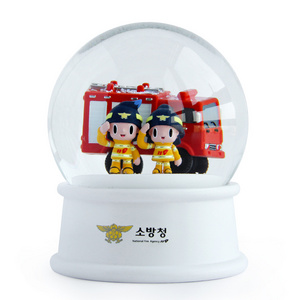 Custom 60mm 80mm 100mm Fire Themed Ornament Souvenir Gift  Resin Crafts Water Globe/ Snow Ball/Snow Globe