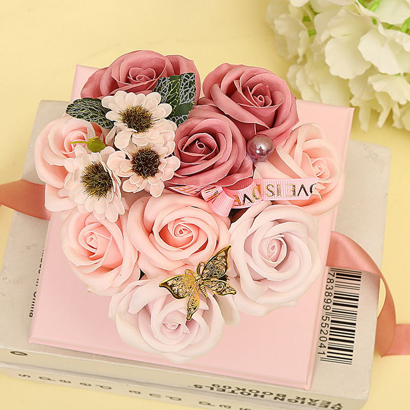 PVC Transparent 9pcs 3 Color Soap Rose Flower Butterfly And Carnation Gift Box For Valentine's Day Teacher's day Mother's day