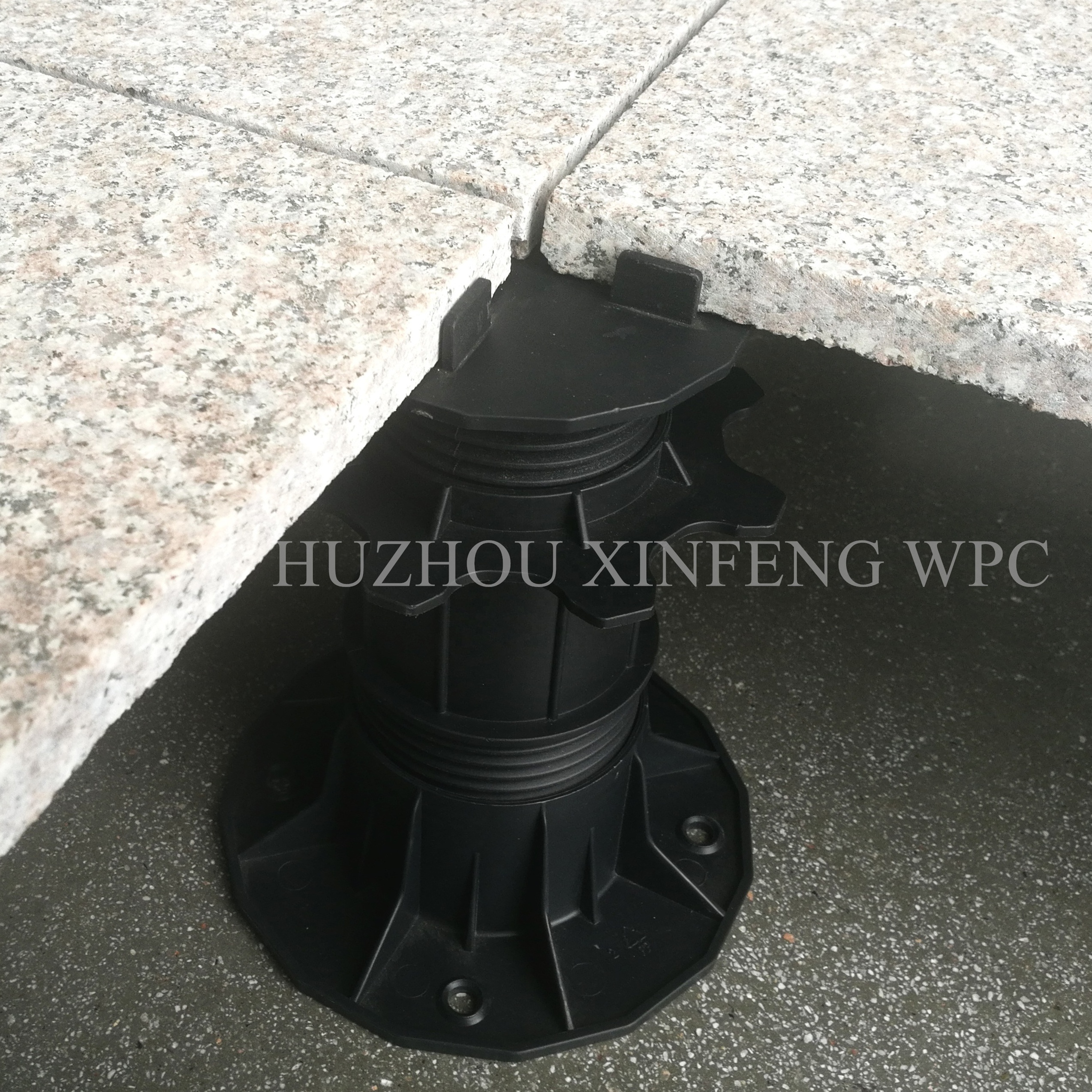 Slope Adjustable Plastic Pedestal Stable Support Feet Terrace Tiles Pedestals XF-T203D-2 75-110 mm