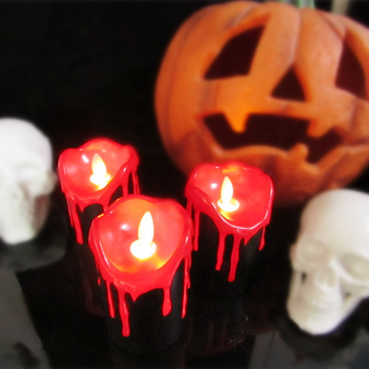 Halloween candle horror dripping blood electronic candle lighting props party atmosphere surrounded by interior decoration LED