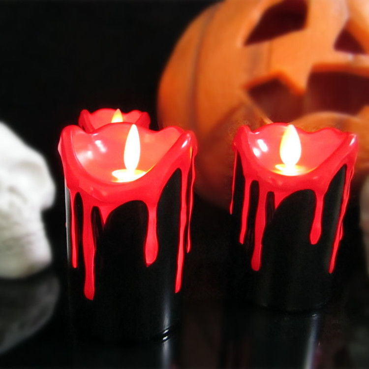 Halloween candle horror dripping blood electronic candle lighting props party atmosphere surrounded by interior decoration LED