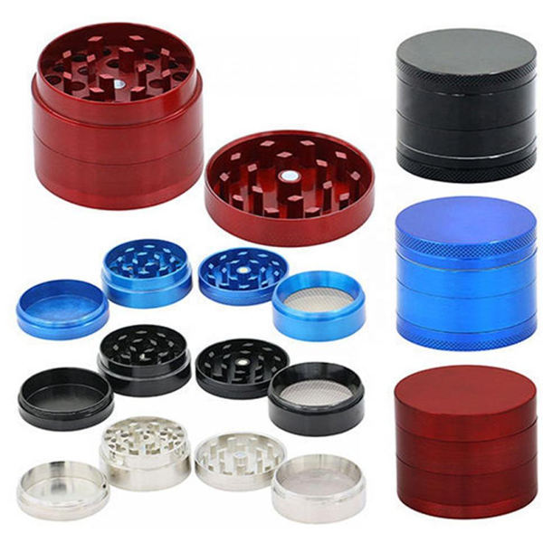 Wholesale Metal Zinc Alloy Tobacco Custom Grinder 4 Layers Premium Custom Dry Herb Grinder For Smoking Accessories