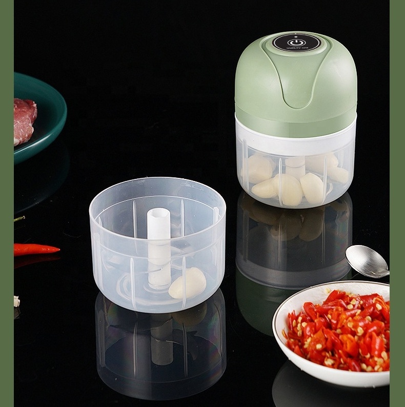 Hot Selling USB Rechargeable Electric Small Garlic Masher Vegetable Food Processor Mini Kitchen Food Chopper