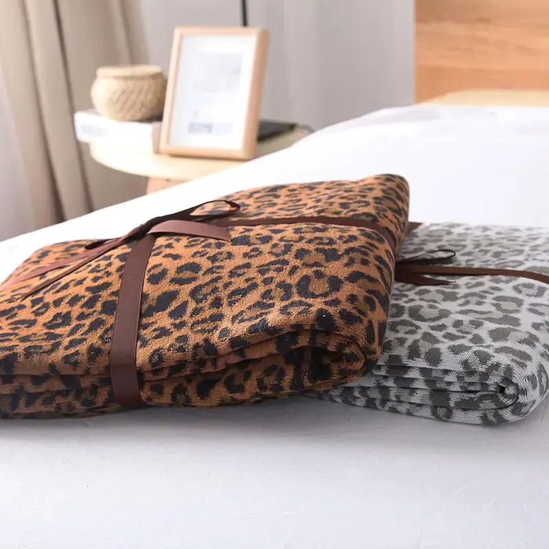 Wholesale Nordic Cotton American Leopard Knitted Wool Blanket