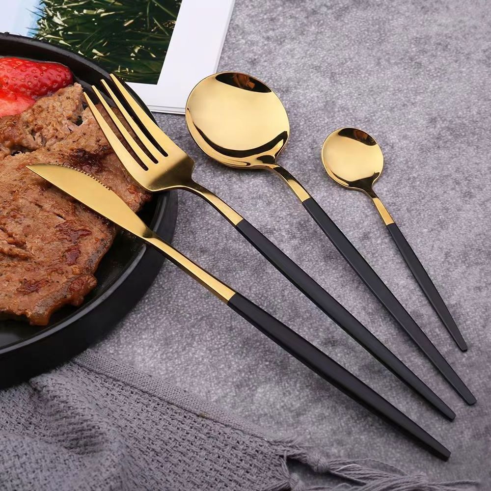 24 Piece wedding  Flatware Set Tableware Knives Forks and Spoons set golden cutlery for wedding gold flatware set with gift box