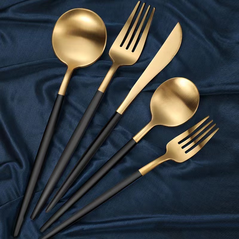 Wholesale Portugal 4 pcs plated titanium  gold stainless steel gold metal cutlery set dinnerware flatware for wedding