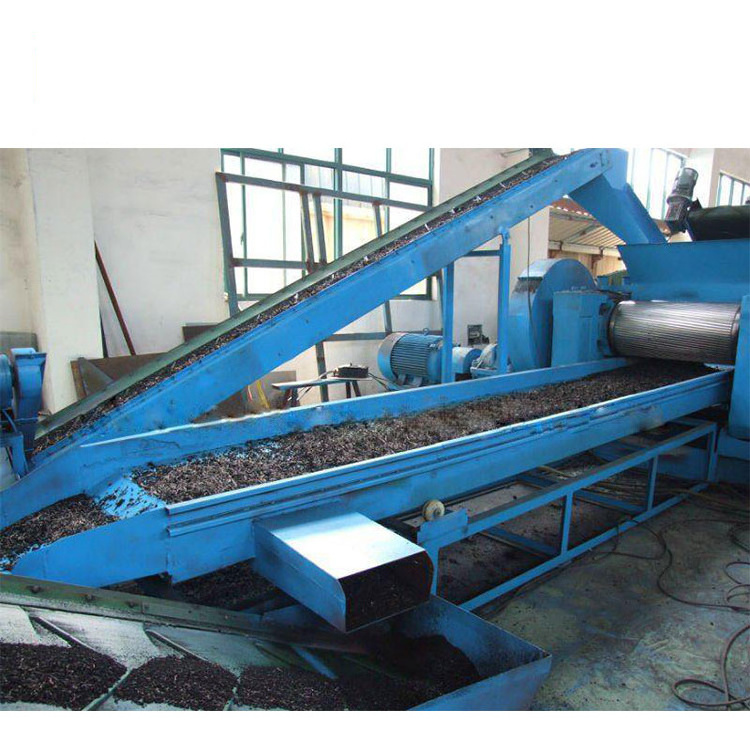 Big old tire cutting machine tire sidewall cutter waste tyre recycling rubber powder machine