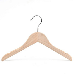 IANGO Eco-friendly Natural Free Customized Coats Hanger Wooden Kids Baby Children Toddler Hanger