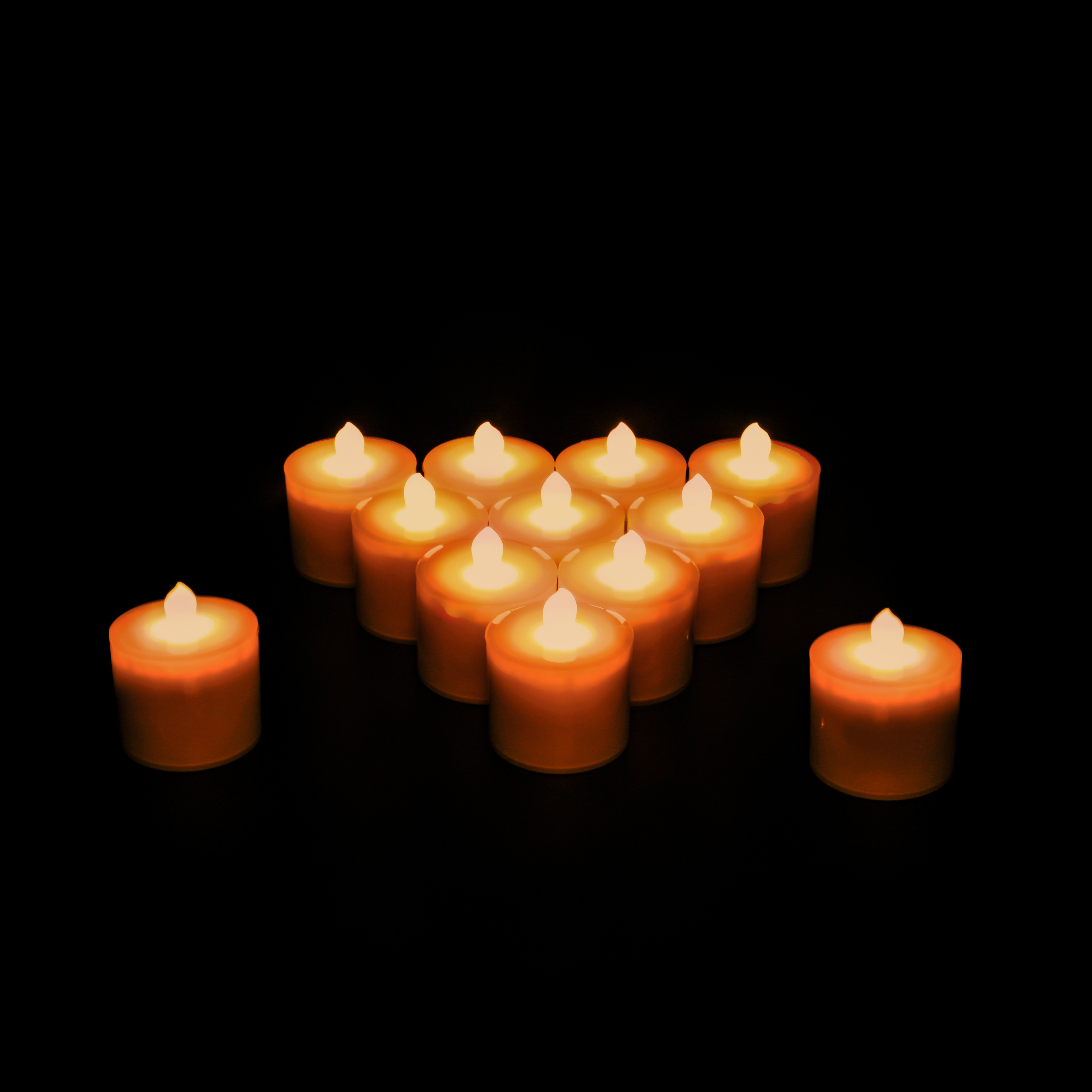 12PCS Retro Style Rechargeable LED Pillar Candles RGBW Tea Light With Charging Station