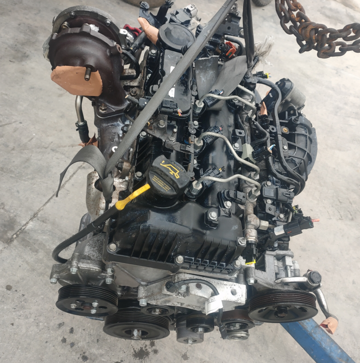 High quality D4HB engine gearbox diesel engine car engine for sale