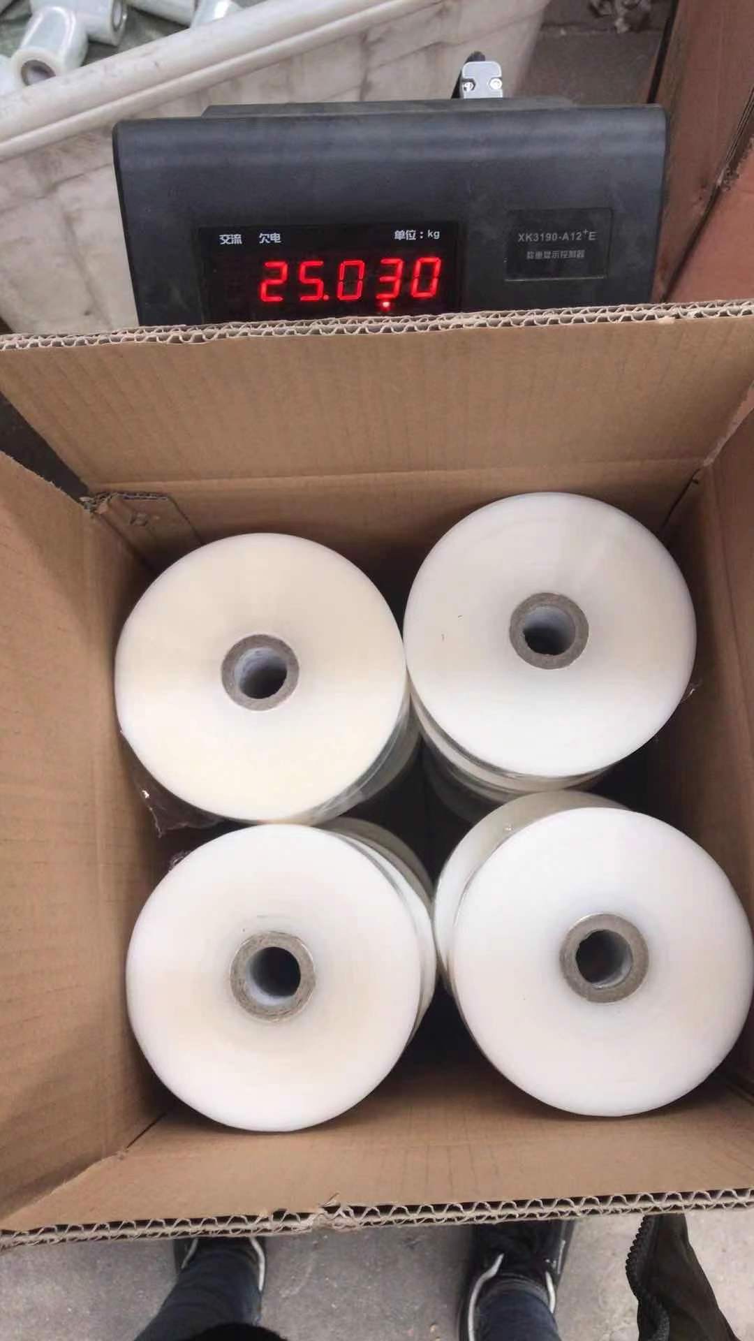 industrial lldpe  wrap for furniture  films price mini roll wrap and packaging stretch film