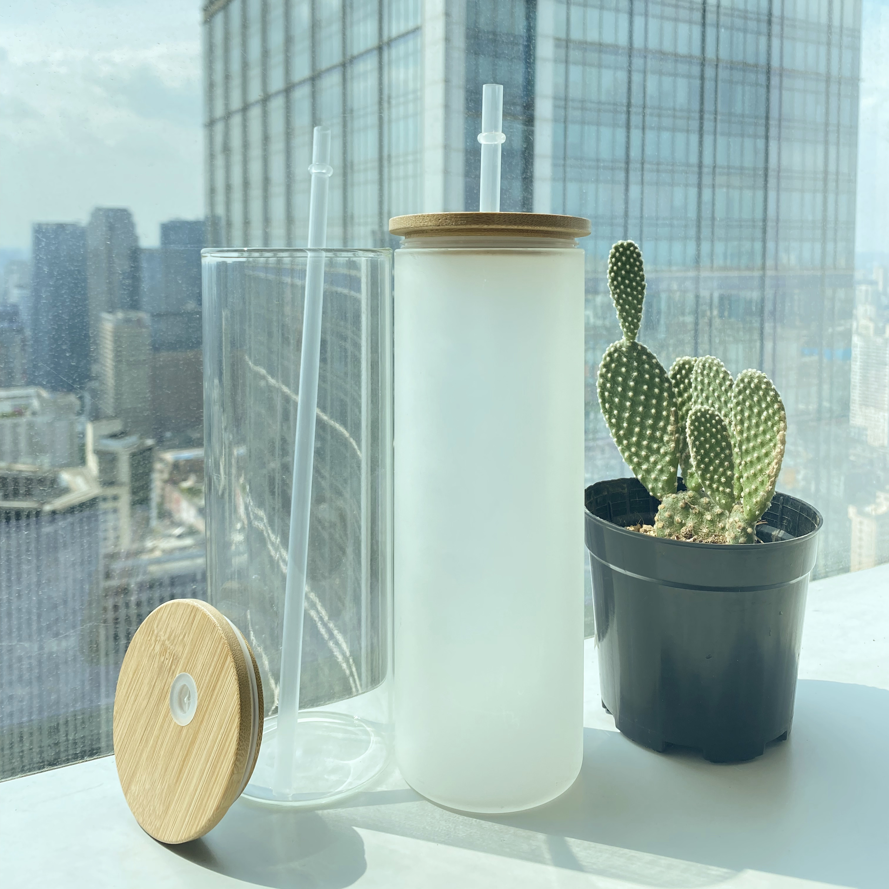 Hot Selling 25oz Clear /Frosted Glass water bottle Sublimation Blank glass Tumblers With bamboo Lid and Straws