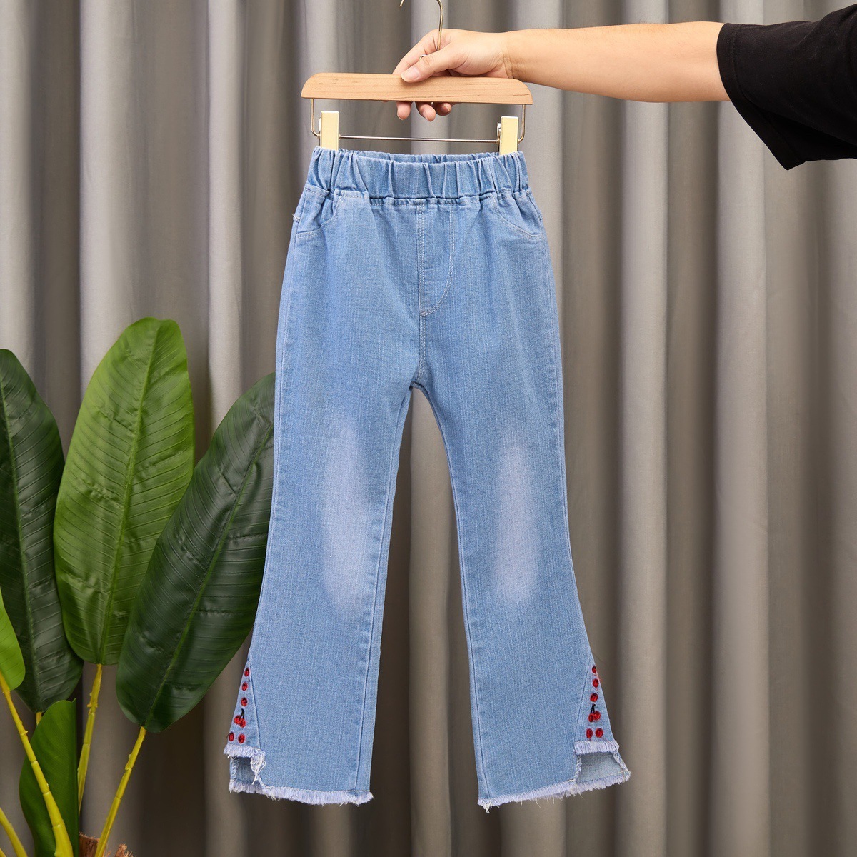 Girls jeans spring autumn 2024 western style soft bell bottoms for kids little girl