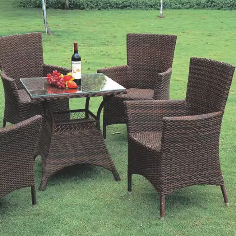 Garden Restaurant Dinning Table Set 4 Rattan Outdoor Aluminum Wicker Rattan Dining Table Set Patio Furniture Set