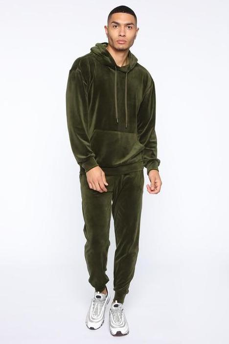 Latest Design Wholesale Blank Velour 2 Piece Winter Sweatsuit Jogging Sports Plain men Sweat Suit