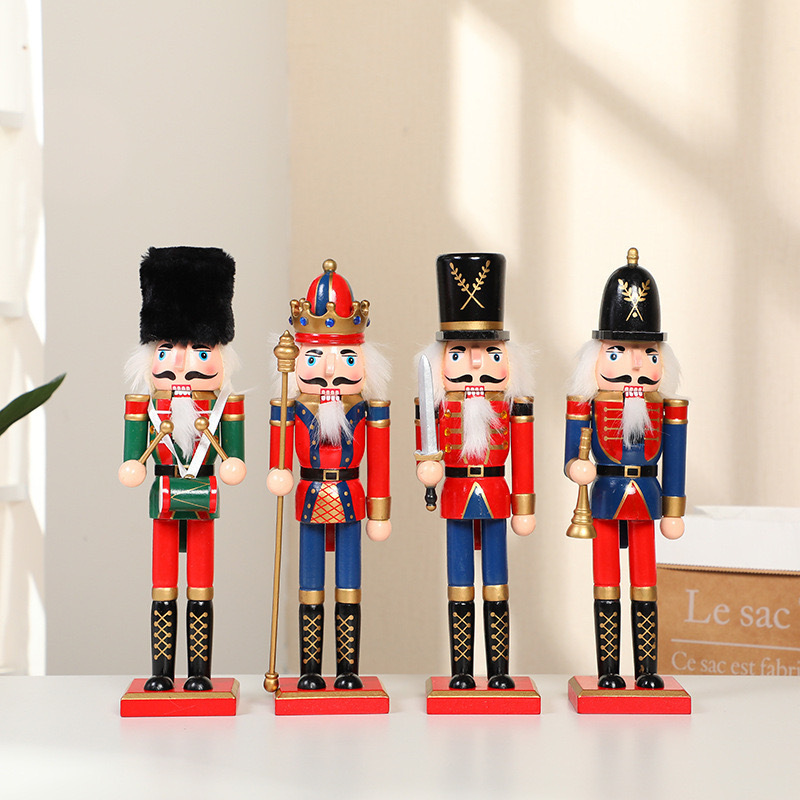 2024 Wooden Christmas Nutcracker Soldier Doll Painted Klutz Nutcrackers for Home Christmas Decoration Gift