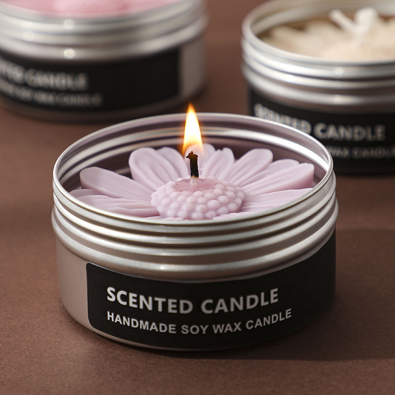 Wholesale Portable Luxury Cute Small Little Daisy Candle Tins Paraffin Wax Scented Candles