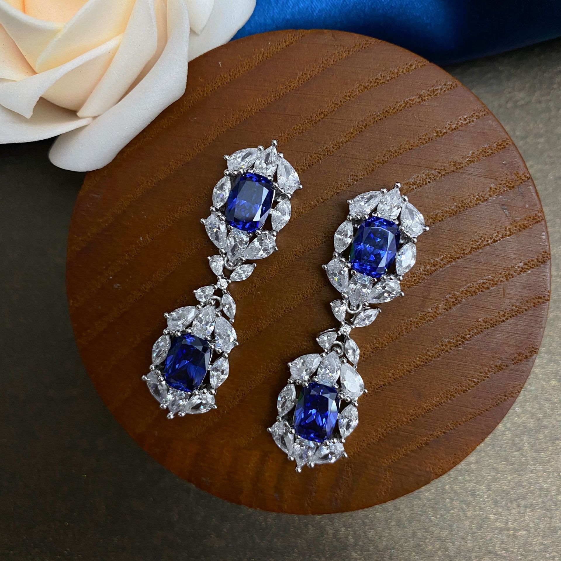 Fashion Jewelry 925 Silver Scientific Sapphire Earring Wedding Jewelry  Cushion Cut Tanzanite Chandelier Earring For Women