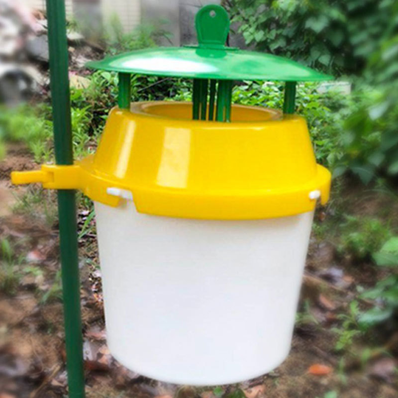 Top Ranking Hanging Type Outdoor Plastic Mosquito Live Killer Yellow Fruit Fly Sticky Traps