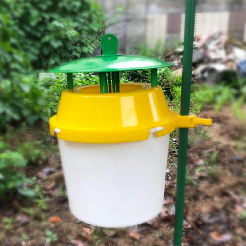 Top Ranking Hanging Type Outdoor Plastic Mosquito Live Killer Yellow Fruit Fly Sticky Traps