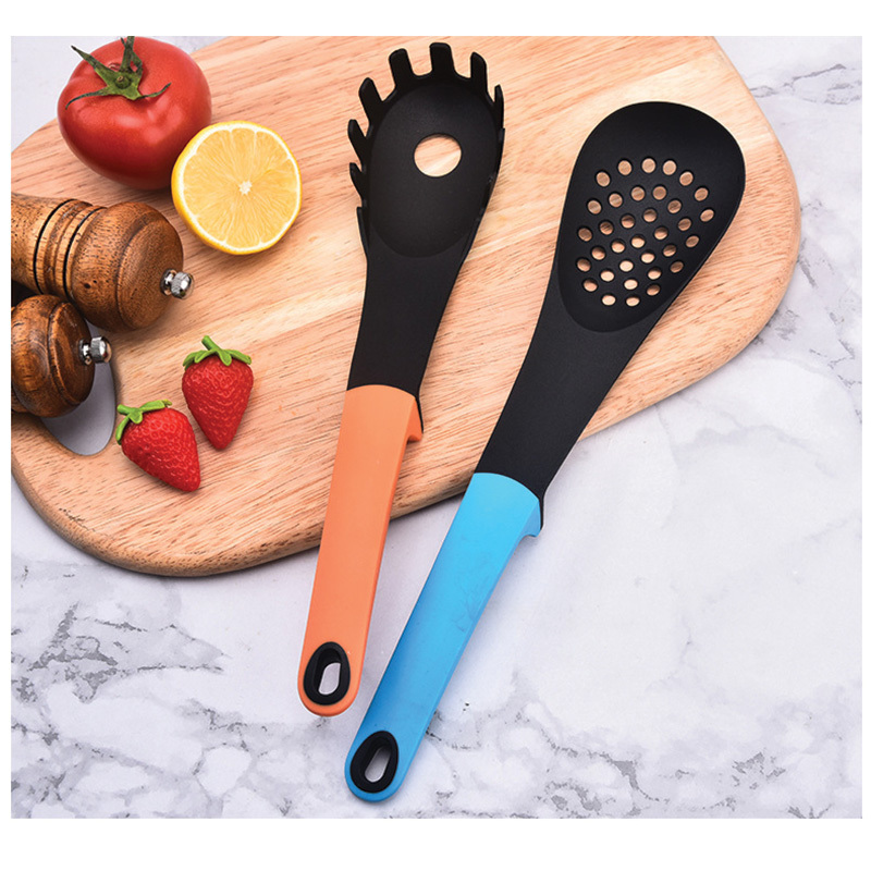 Manufacturer Reasonable Price Everyday Home Utensils Multi Small Plastic Gadgets Cook Accessories Kitchen Set Tools