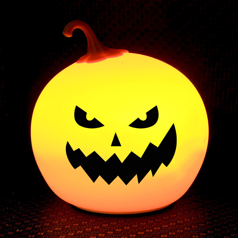 New Arrival Holiday Plastic Decor Portable Outdoor Pumpkins LED Halloween Light Up