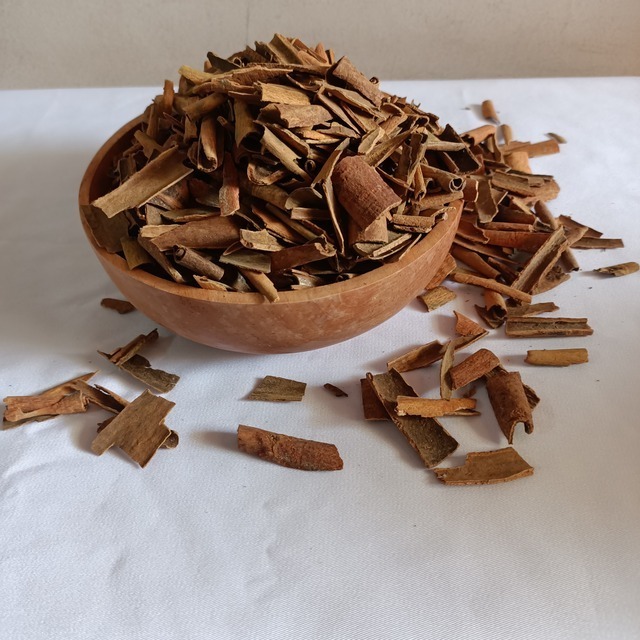 HOT DEAL ORGANIC NATURAL DRIED BROKEN CINNAMON CINNAMOMUM VERUM SEASONING SPICE AND HERBS GOOD QUALITY