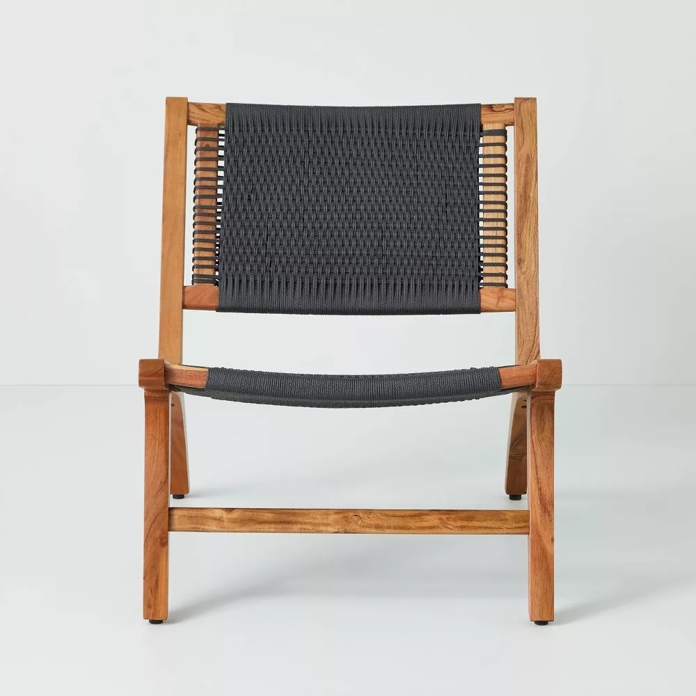 Good Quality Rope Weave Indoor Outdoor Wood Accent Chair Black and Brown Color Customize Lounge Leisure Chair