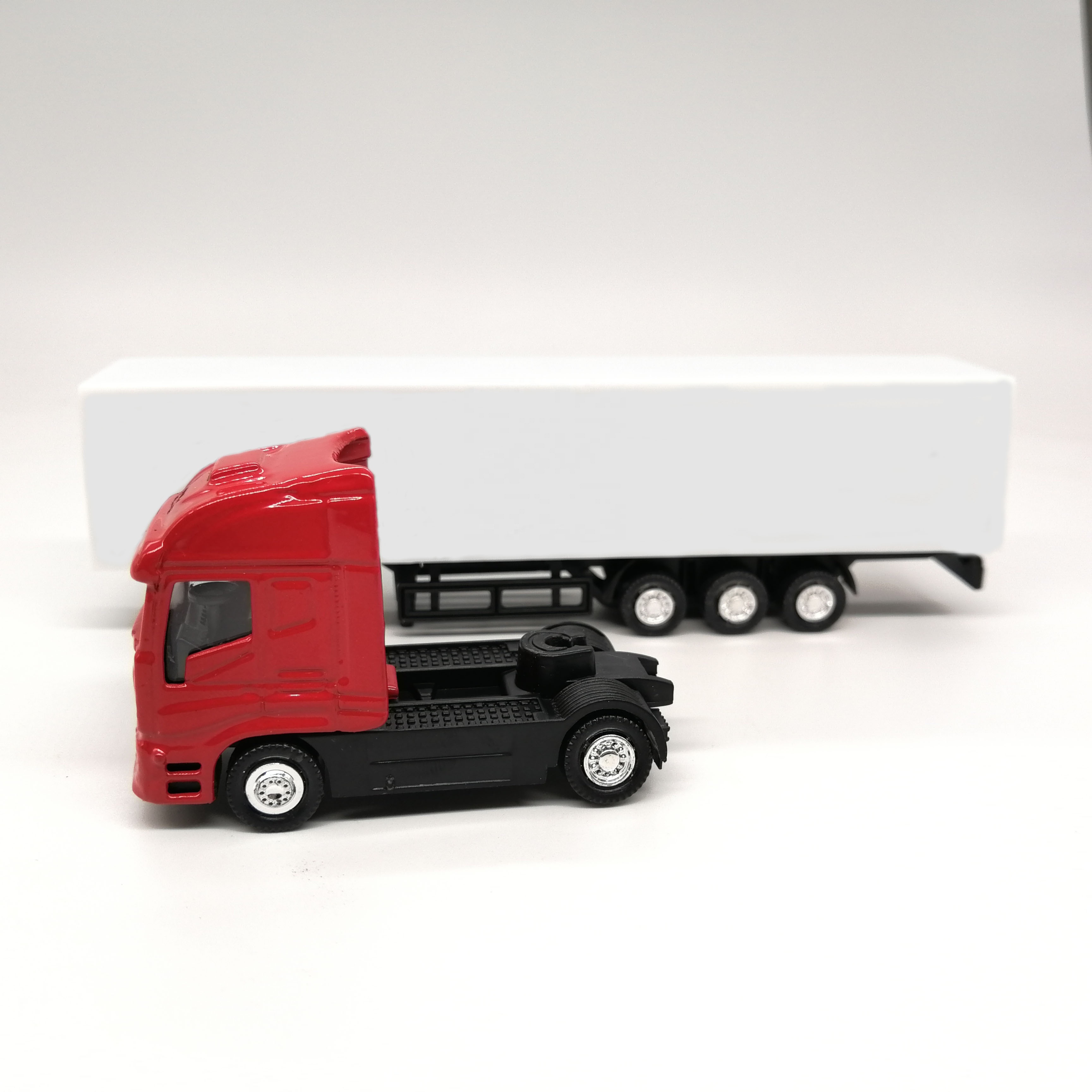 Hot selling truck toy custom diecast metal toy truck for kids play and promotion